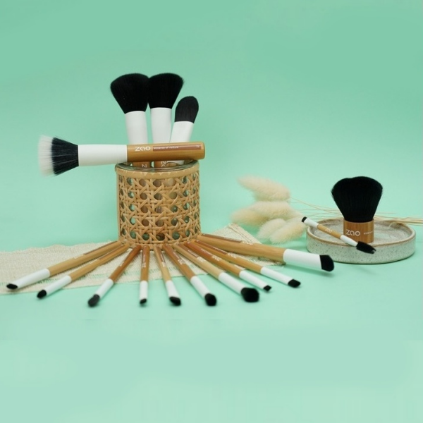 Brushes & Tools